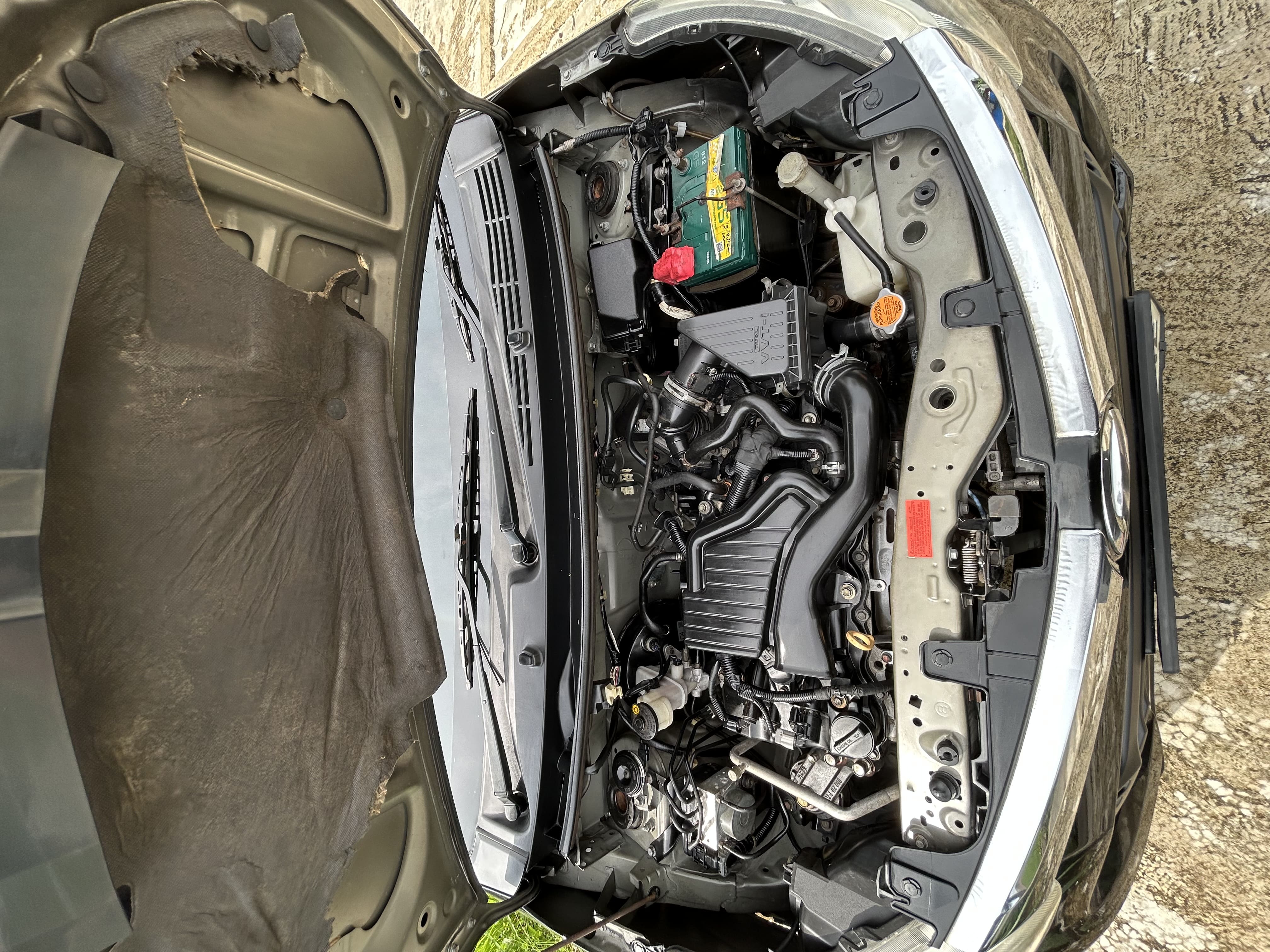 daihatsu Sigra R metic Hitam Tahun 2018